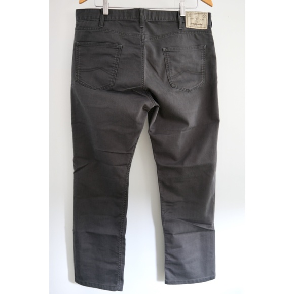Patagonia Organic Cotton Performance Jeans (Forge Grey) - Picture 4 of 4